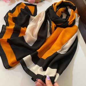 شال نخ پنبه سیا اسکارف وارداتی