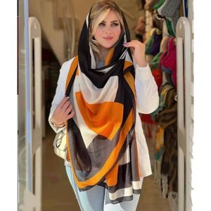 قیمت ارزان شال نخ پنبه سیا اسکارف وارداتی