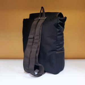 خرید اینترنتی کوله پشتی مشکی مدل Zen