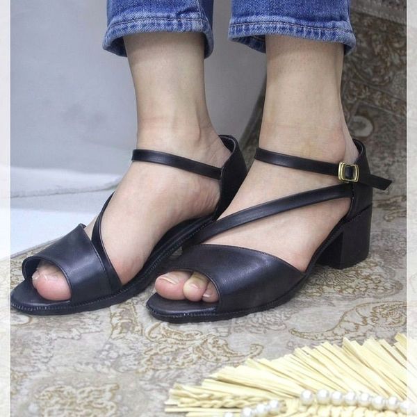 صندل زنانه مدل موج