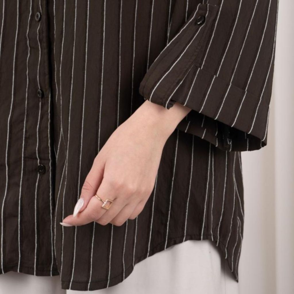 فروش اینترنتی شومیز راه راه پری p