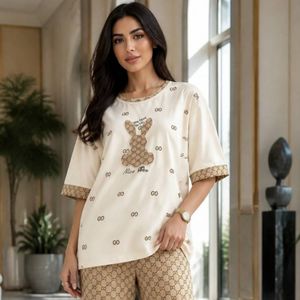 ست تیرشت و شلوار خونگی طرح خرگوش گوچی