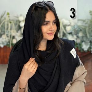 شال پلیسه بهاره تک رنگ شیک