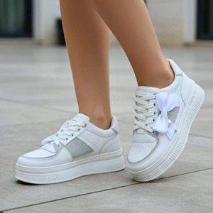 خرید اینترنتی کفش کتونی اسپرت مدل پاورچین زنانه