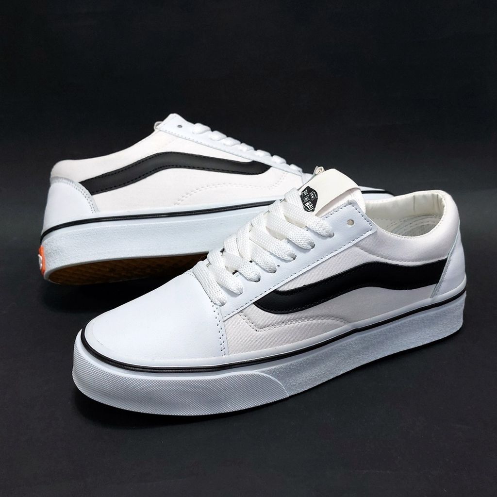 مشخصات ونس اولداسکول سفید خط مشکی Vans Old Skool