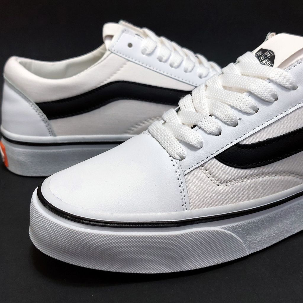 خرید اینترنتی ونس اولداسکول سفید خط مشکی Vans Old Skool