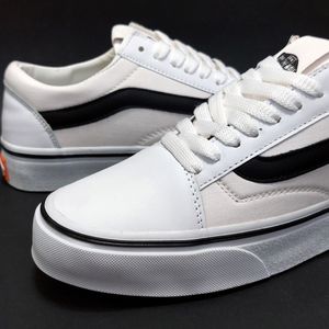 خرید اینترنتی ونس اولداسکول سفید خط مشکی Vans Old Skool