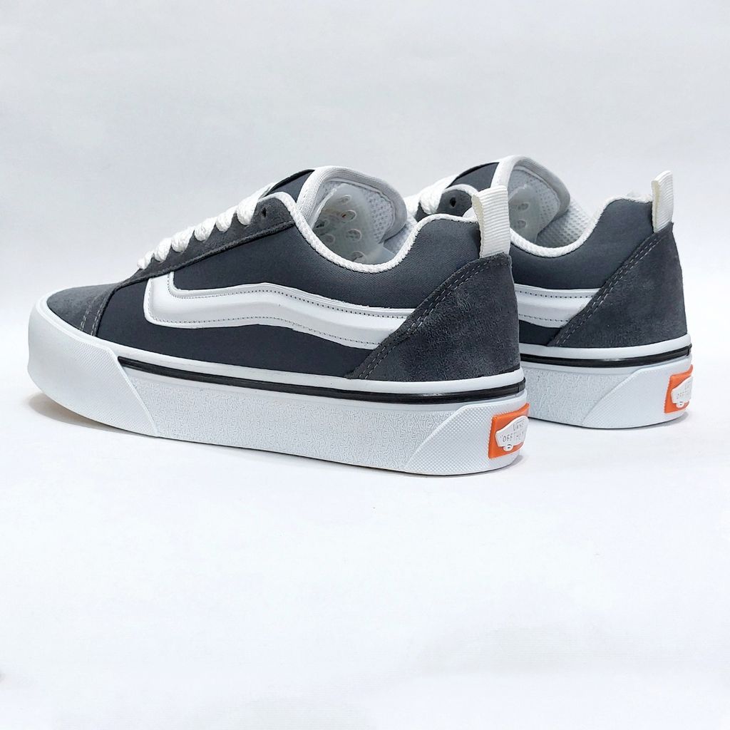 فروش اینترنتی کتانی ترند ونس کنو اسکول طوسی  Vans Knu Skool