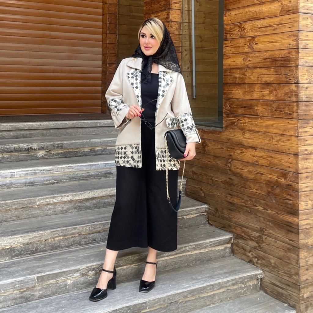 خرید آنلاین مانتو زنانه مدل روشا (کالکشن فروزان نریمیسا)