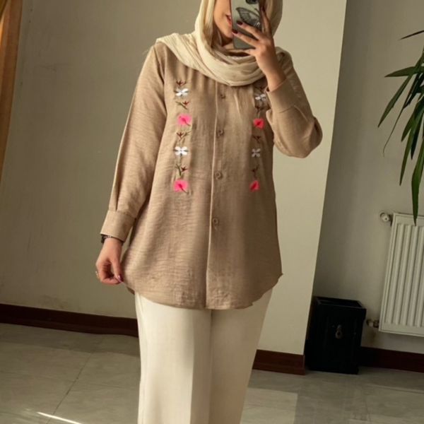 مانتو گلدوزی نگین ارا