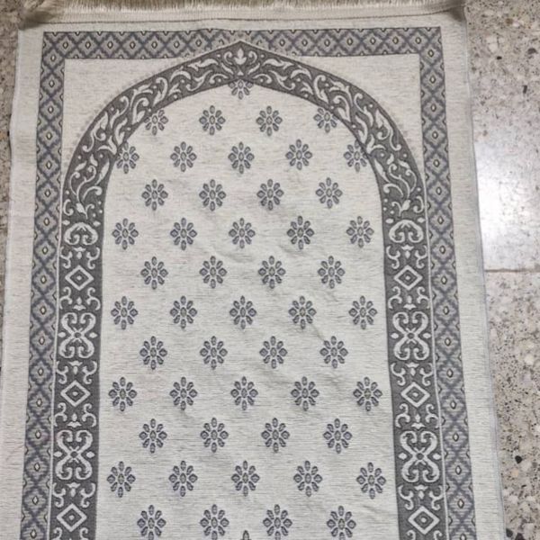 سجاده مخمل بافت یزد