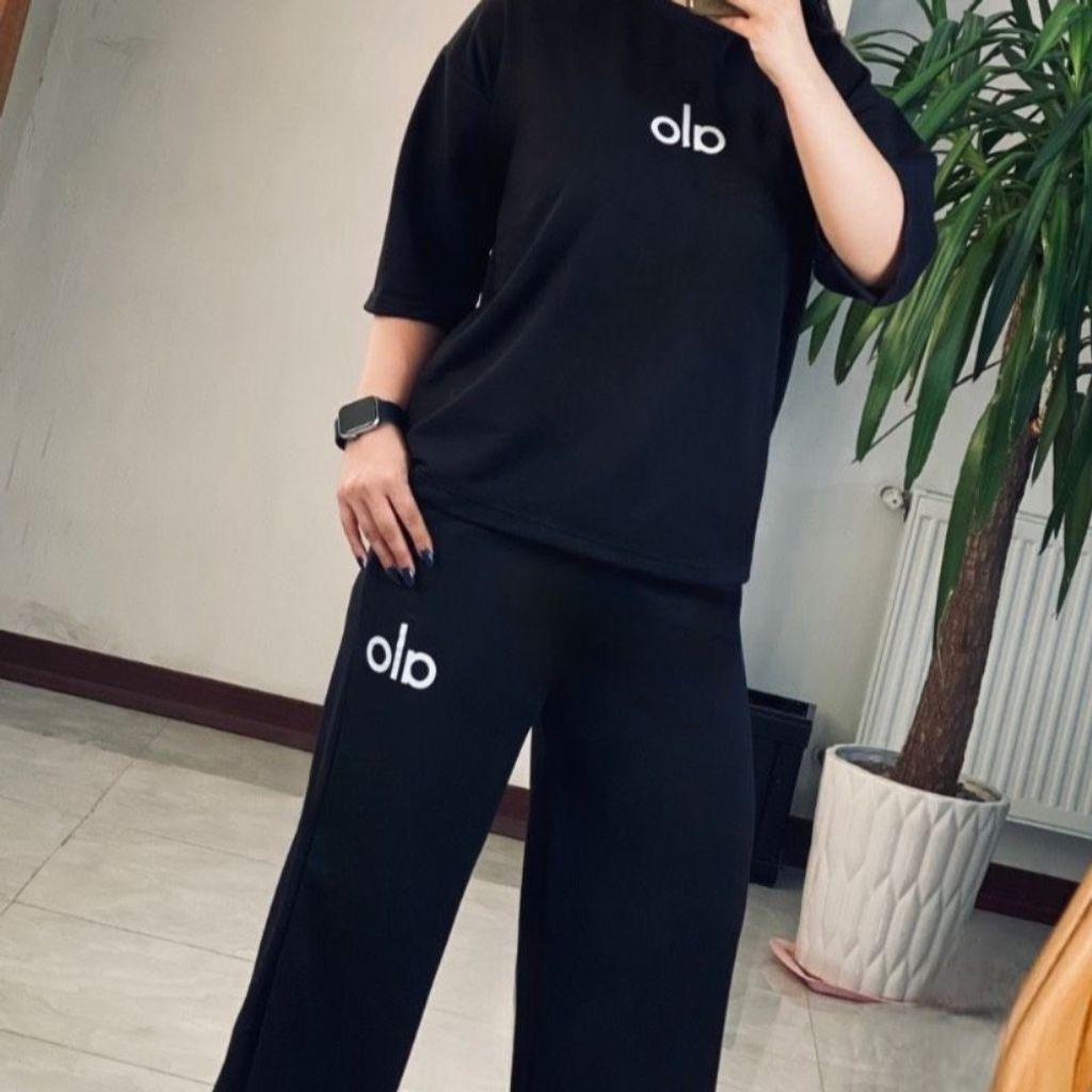 خرید اینترنتی ست تیشرت شلوار الو alo ارا