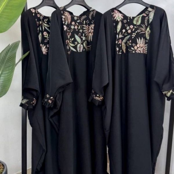عبایی آریا دخت