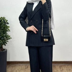 کت شلوار دیپلمات