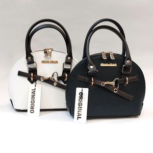 کیف زنانه دستی طرح میومیو MiuMiu