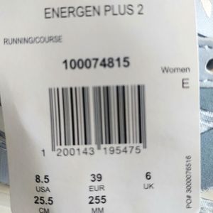 مشخصات کفش زنانه رانینگ ریباک Energen Plus 2