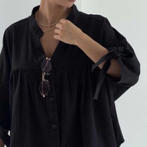 مشخصات شومیز لینن چین دار کد 220687