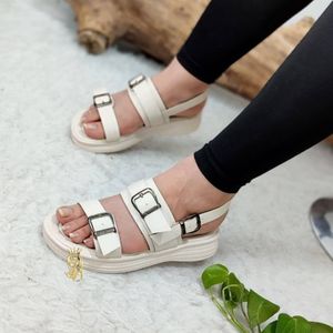 قیمت ارزان صندل مدل چری زیره پیو شیک ترند