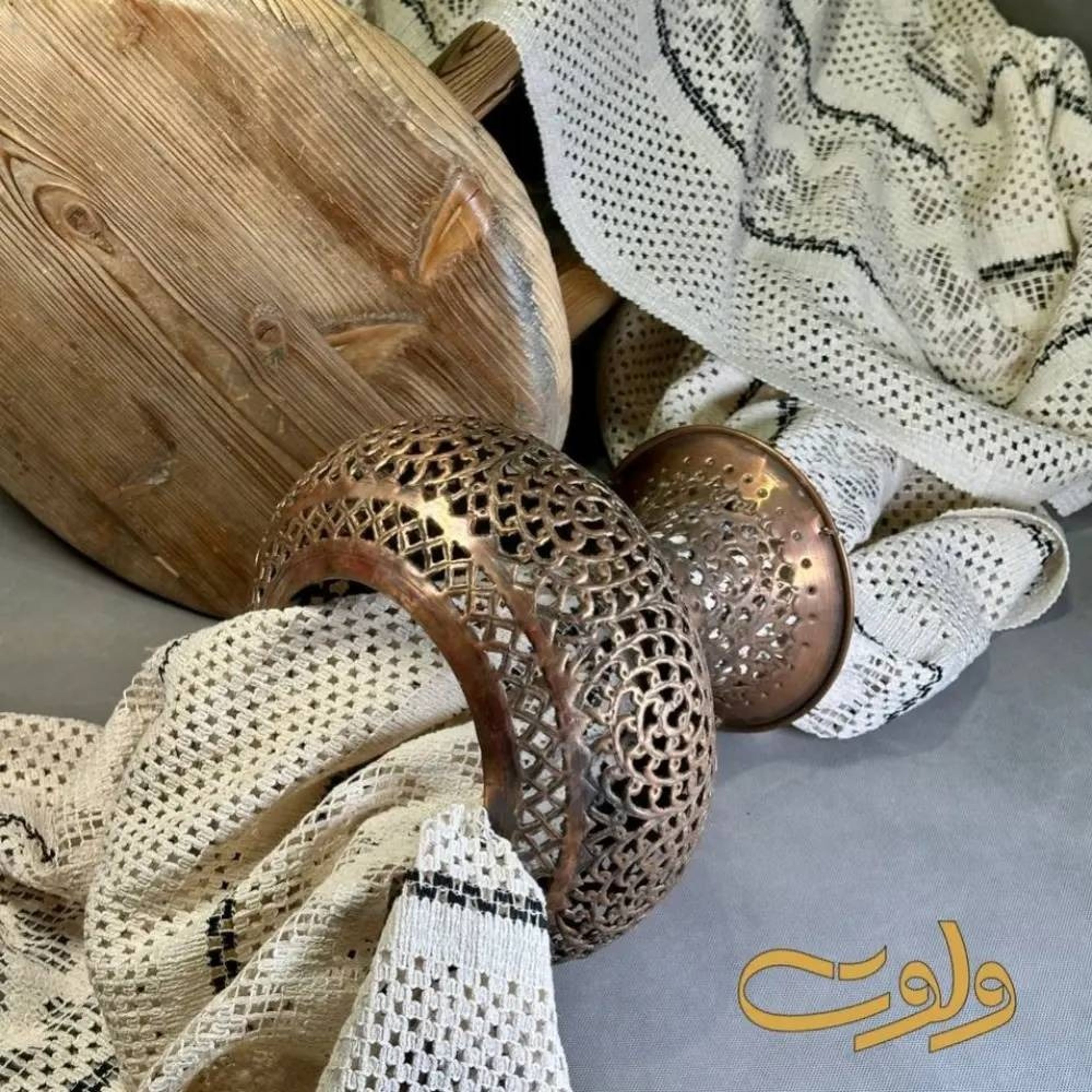 خرید آنلاین پارچه دانتل کتان