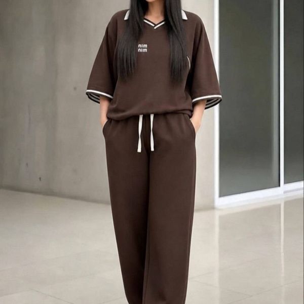 ست تیشرت شلوار ترند miu miu
