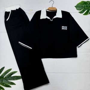 خرید آنلاین ست تیشرت شلوار ترند miu miu