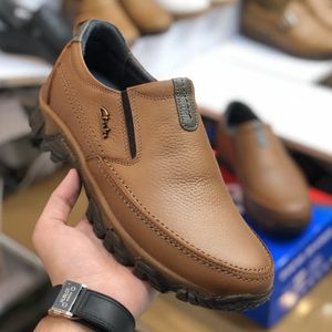 خرید اینترنتی قیمت کفش چرم مردانه ترمو مدل کلاس پا عسلی