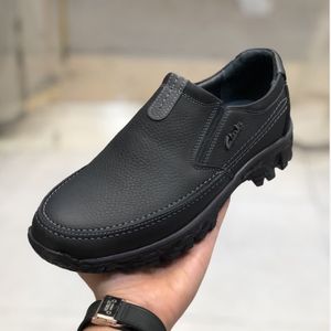 خرید اینترنتی قیمت کفش چرم مردانه زیره ترمو کلاس پا مشکی