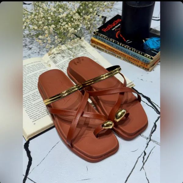صندل لاانگشتی مدل فیوژن کد 082