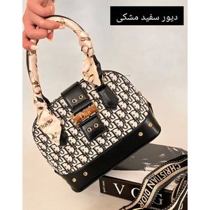 مشخصات کیف هلالی طرح مارک متریال وارداتی