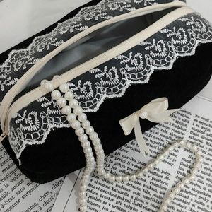 کیف آرایشی مروارید