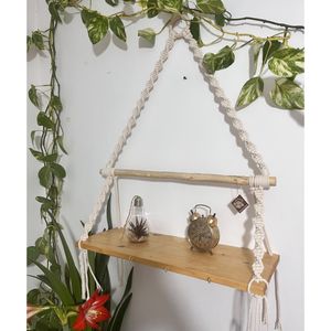 شلف چوبی کاربردی مکرومه کلاسیک