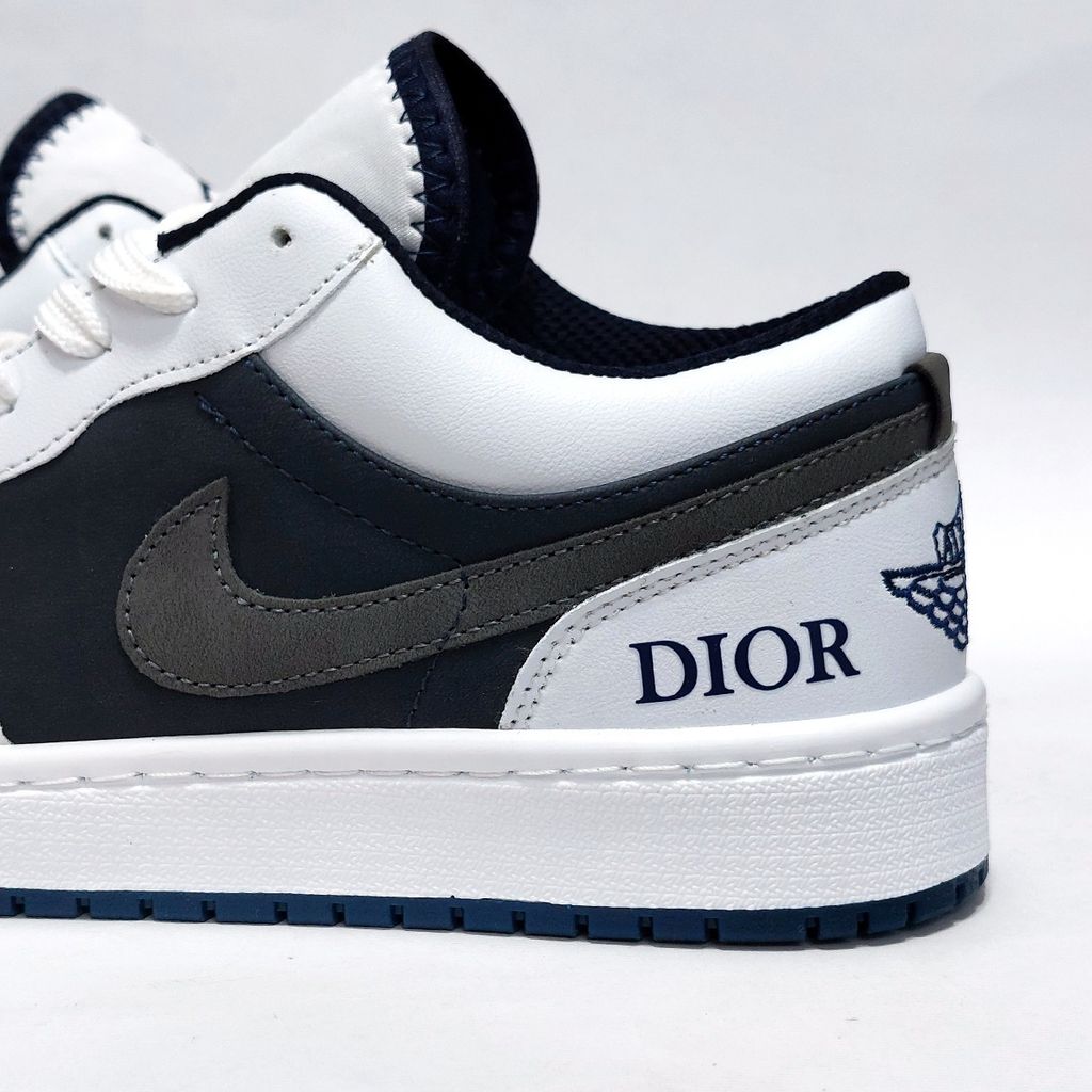 فروش اینترنتی کتانی نایک جردن وان کاستوم طرح دیور Nike Jordan Dior