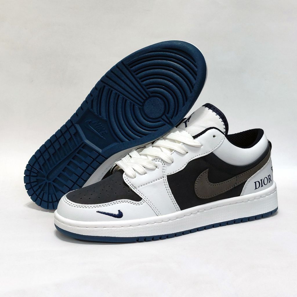 خرید اینترنتی کتانی نایک جردن وان کاستوم طرح دیور Nike Jordan Dior