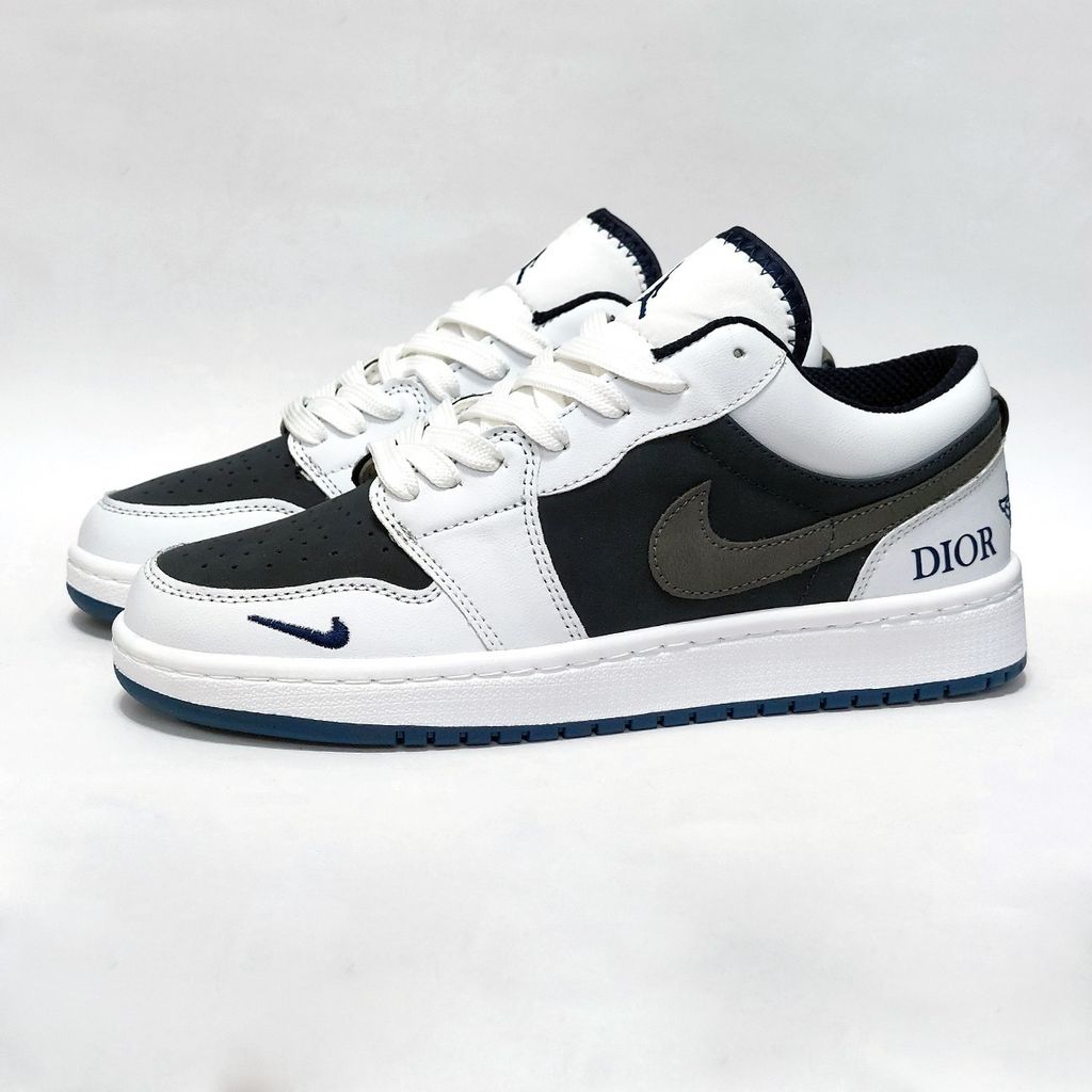 فروش اینترنتی کتانی نایک جردن وان کاستوم طرح دیور Nike Jordan Dior