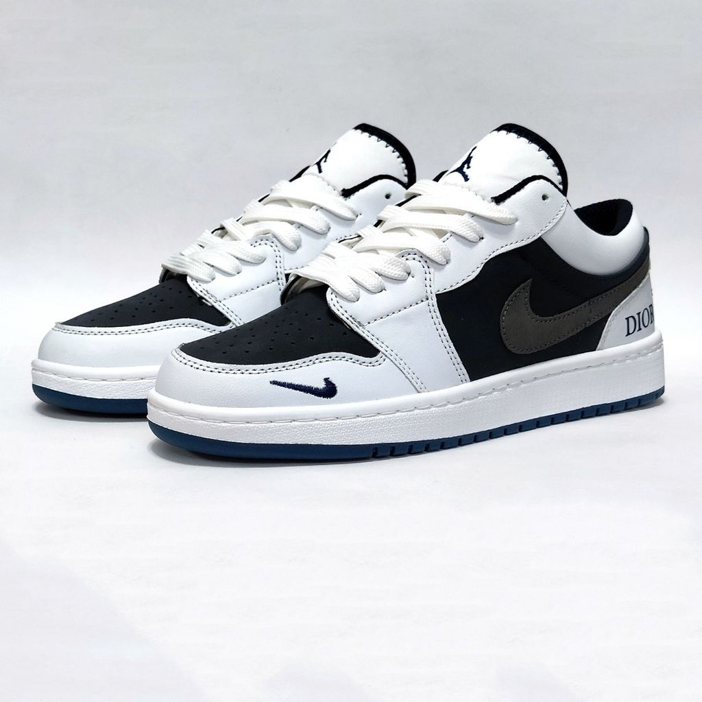 خرید آنلاین کتانی نایک جردن وان کاستوم طرح دیور Nike Jordan Dior
