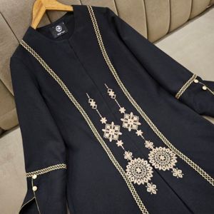 خرید انلاین مانتو گلدوزی شانتون اسلپ آوا مشکی