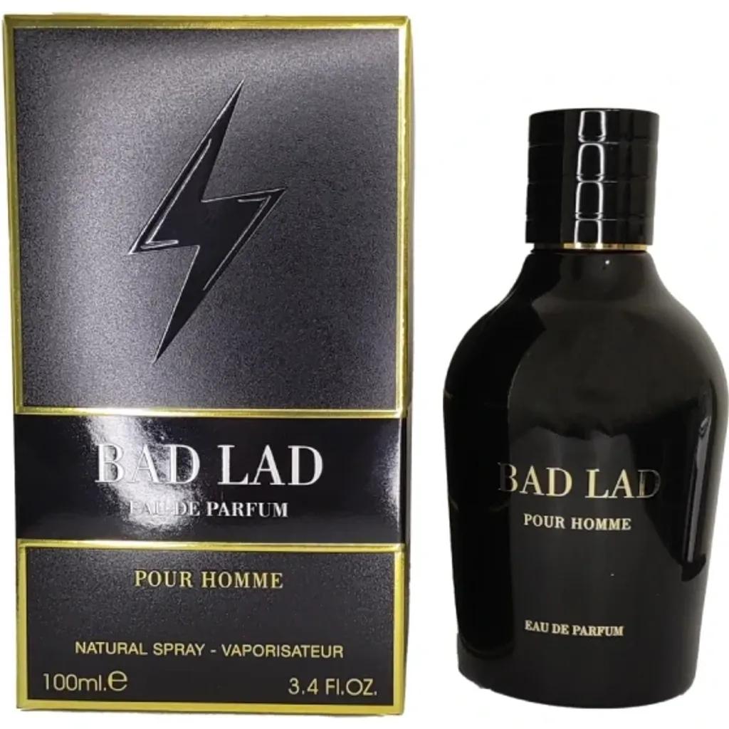 قیمت ارزان ادکلن بد لد فراگرنس با رایحه کارولینا هررا بد بوی 100 میل(BAD LAD FRAGRANCE)