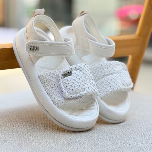 صندل بچگانه طرح miu نگینی از K-Z کد 5022306
