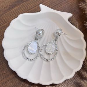 فروش اینترنتی گوشواره مجلسی مرواریدی