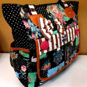 کیف فانتزی مدل Flora زمینه مشکی