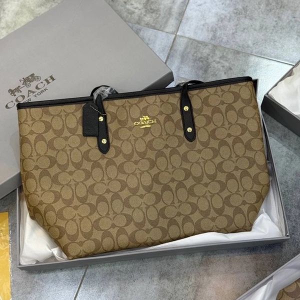 کیف زنانه کوچ