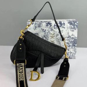 کیف زنانه دیور