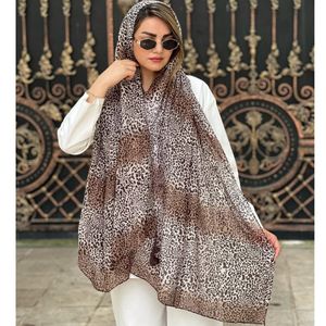 خرید انلاین شال و روسری روبرتو کاوالی