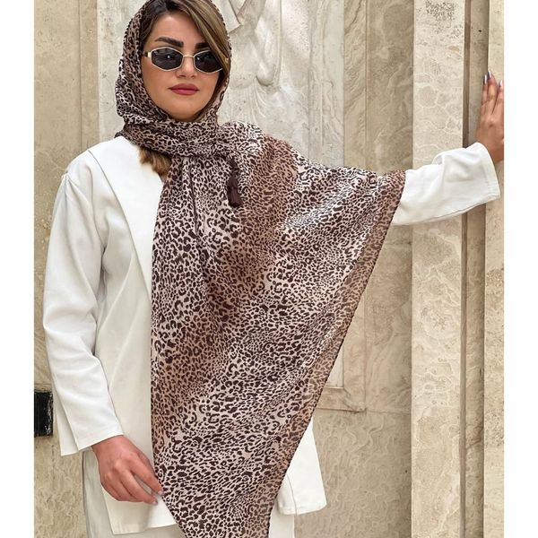 شال و روسری روبرتو کاوالی