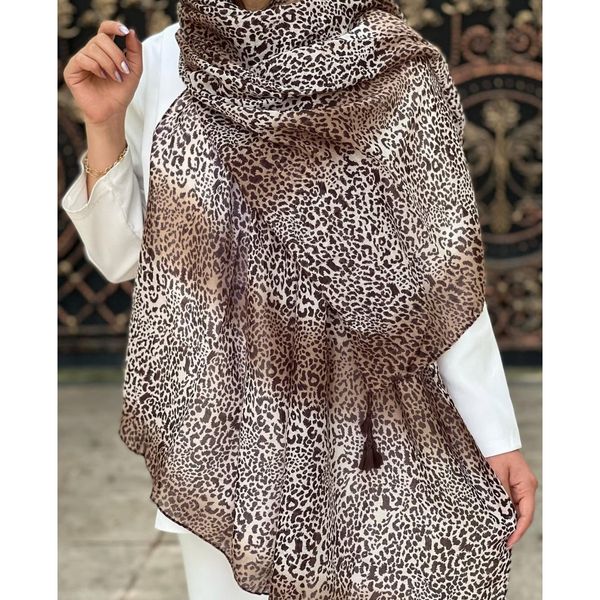 شال و روسری روبرتو کاوالی