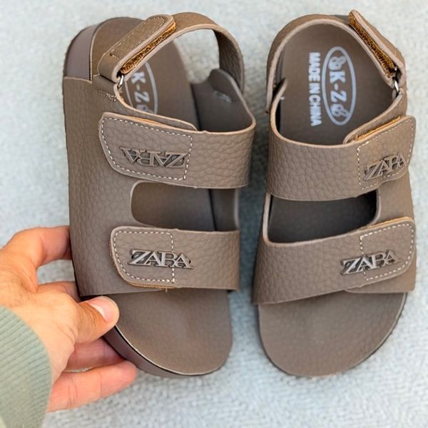 صندل بچگانه طرح زارا از k-z کد 5023117
