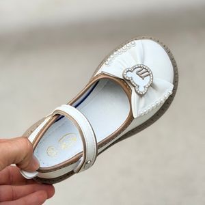 خرید اینترنتی قیمت کفش دخترانه عروسکی طرح میفی پاپیونی از K-Z کد 5023116
