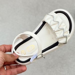 خرید اینترنتی قیمت صندل بچگانه دخترانه طرح پیله مروارید از k-z کد 5023108