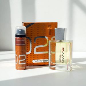 عطر ادکلن مردانه اسنتریک مولکول 02 فراگرنس ورد با اسپری هدیه