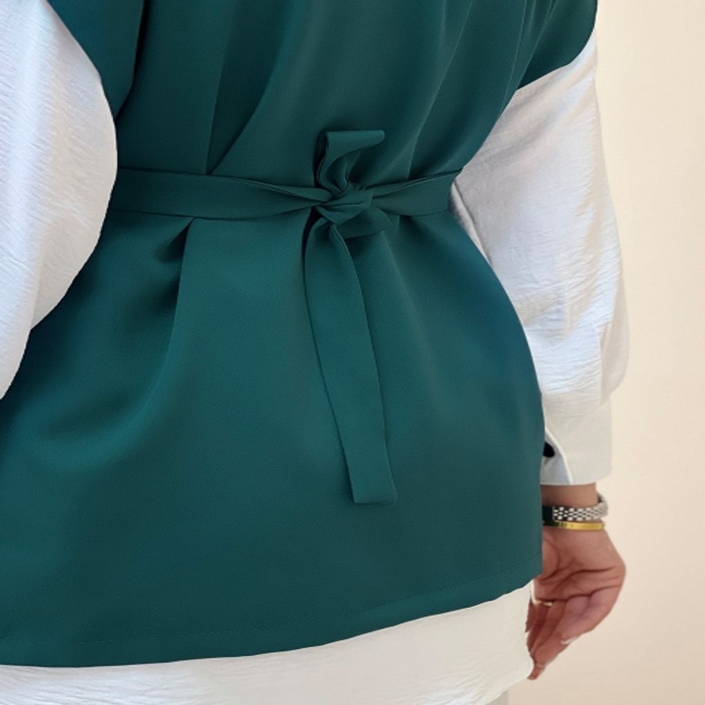 خرید اینترنتی قیمت وست جلو بسته(جلیقه)کرپ دخترانه زنانه